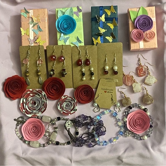 ✨Please Like And Share! Tag Me On This Listing & See Details Below ✨ - Picture 8 of 17